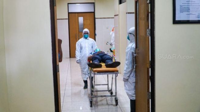 Wabah Virus Corona Terus Menggila, Hari Ini 100 Orang Meninggal Dunia