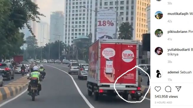 Aksi ngumpet anti razia [screen shot Instagram: Jakarta Info].