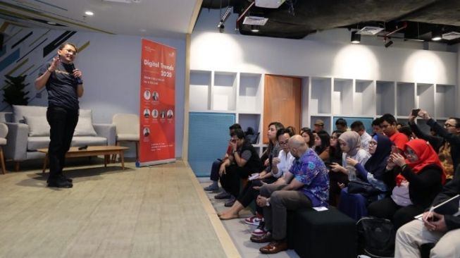 Direktur Strategic Portfolio Telkom Achmad Sugiarto dalam “Digital Trends 2020 from The Eyes of VC’s and Telcos”, di Jakarta, Senin (17/2/2020). (Dok : Telkom)