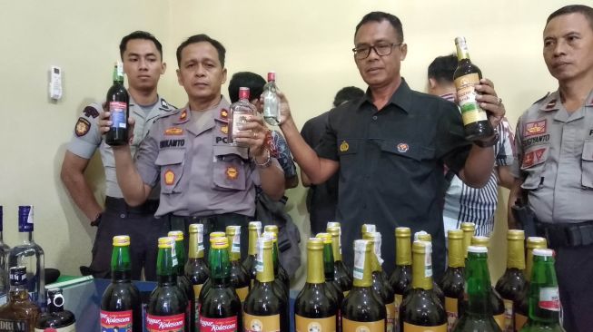 Usul RUU Larangan Minol, PKS: Milenial Harus Bijak Konsumsi Alkohol