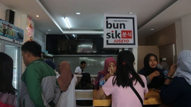 Tersembunyi di Jogja Korean Mart, Menu Kedai Bunsik Juseyo Dijamin Halal