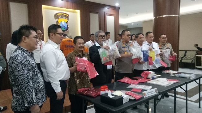 Sodomi Tiga Anak, Polisi Ciduk Anak Buah Mami Hasan Ketua Gay Tulungagung