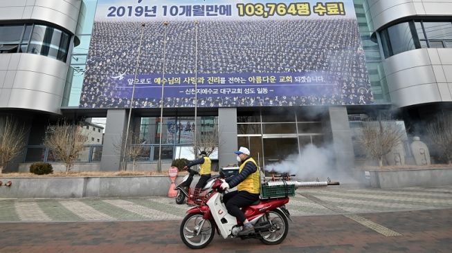 Kota Daegu dan Cheongdo kosong karena virus Corona Covid-19. (AFP/Jung Yeon Je)