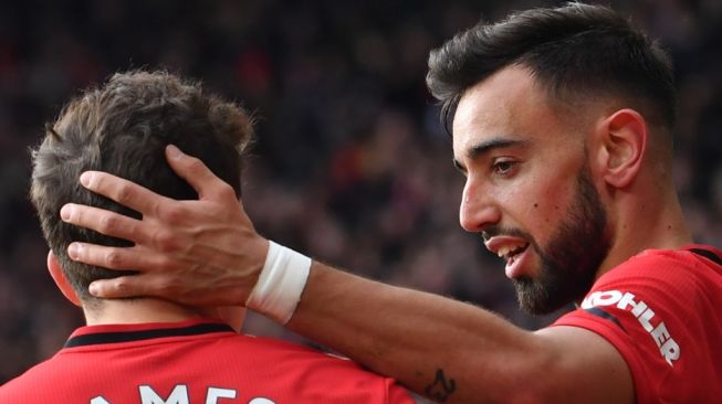 Bruno Fernandes Cetak Gol dan Assist, MU Permak Watford di Old Trafford