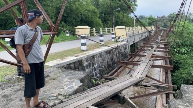 Pernah Uji Nyali di Jembatan Maut Ngete Colomadu Karanganyar?