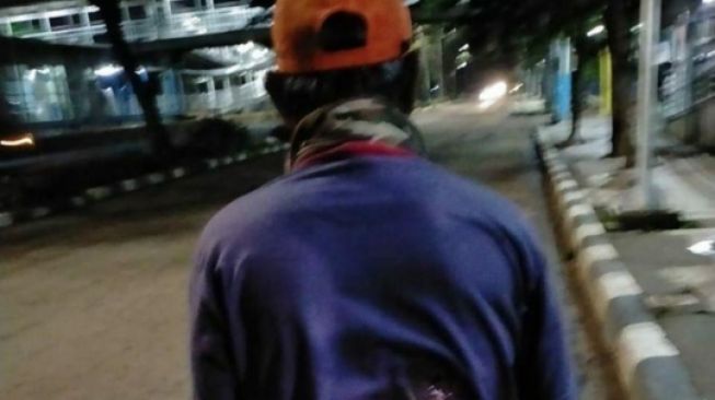 Pasukan Orange Dibegal di Cempaka Putih, Motor dan HP Dirampok