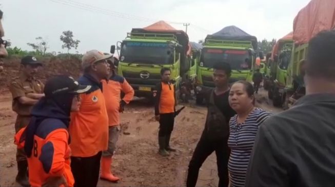 Buntut Aksi Bupati Iti Marah-marah Terhadap Sopir Dump Truk