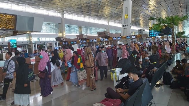 Penerbangan Umrah ke Tanah Suci di Bandara Soekarno-Hatta Meningkat