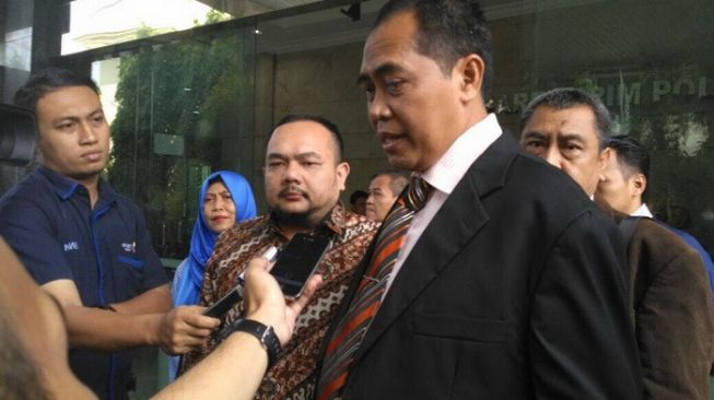 Luthfi Yazid Ungkap Alasan Multi-Bar Lebih Cocok Bagi Organisasi Advokat RI