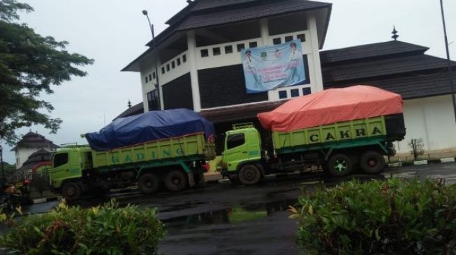 Rusak Jalan, Truk Overtonase Siap-siap Ditilang
