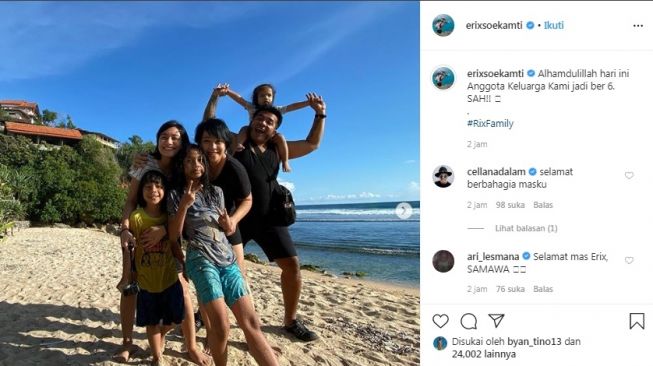 Erix Soekamti bersama kedua istri dan anak-anaknya [Instagram/@erixsoekamti]