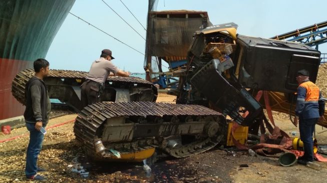 Komponen Alat Berat Proyek Tol Serang-Panimbang Dicuri