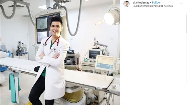 dr. Vito, dokter spesialis jantung (Instagram/@dr.vitodamay)