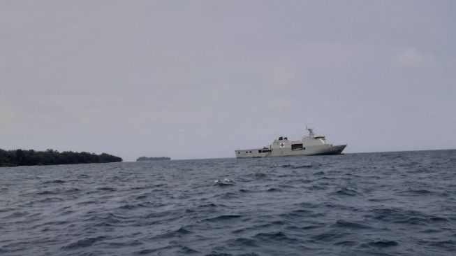 KRI Semarang Jadi Pusat Komando Observasi WNI di Pulau Sebaru