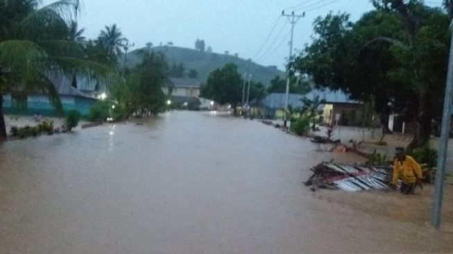 Diguyur Hujan Lebat, Ratusan Rumah di Gorontalo Terendam Banjir