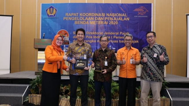 Pos Indonesia - Ditjen Pajak mendorong pertumbuhan penjualan meterai hingga 27,8 persen. (Dok : Pos Indonesia)