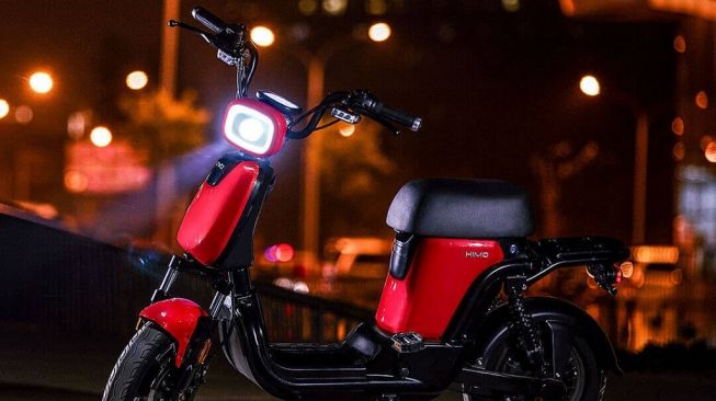 Skutik listrik besutan Xiaomi (motosaigon.vn)