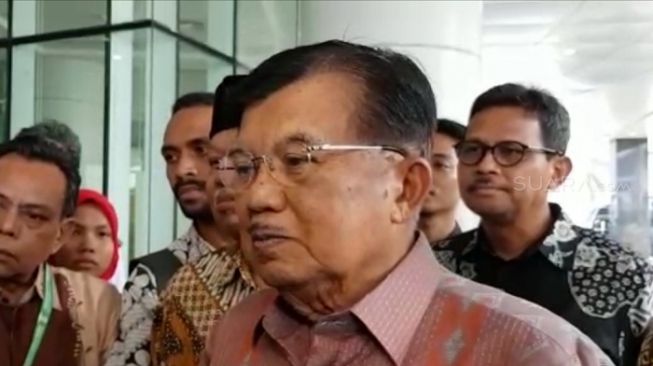 Eks Wapres RI sekaligus Ketua PMI Jusuf Kalla (JK). (Suara.com/Ria Rizki).