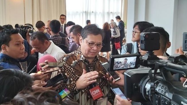 Pemerintah Akui Tak Mampu Buka Lapangan Kerja Tanpa Ada UU Cipta Kerja