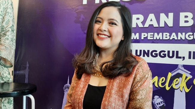 Cegah Penularan Virus, Tasya Kamila Praktikkan Etika Batuk yang Tepat