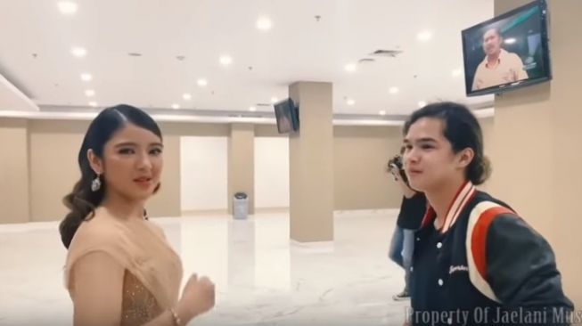 Tiara Idol dan Dul Jaelani [YouTube/Dul Jaelani]