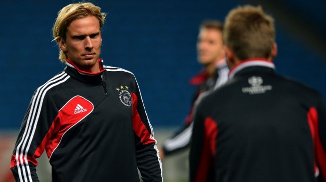 Asisten pelatih Ajax Amsterdam, Christian Poulsen saat masih aktif sebagai pemain bersama Ajax. Poulsen juga pernah memperkuat Juventus dan Liverpool sebagai pemain. [PAUL ELLIS / AFP]