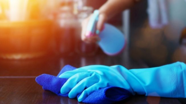 Mau Bikin Disinfektan Sendiri? Ini Tips Lengkap dari TRC BPBD DIY