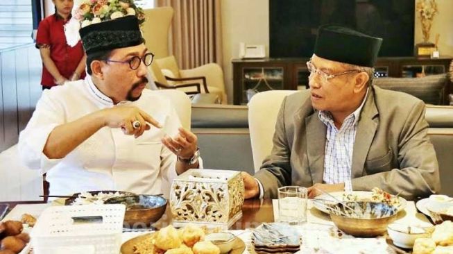 Maju Pilkada Surabaya, Machfud Arifin Didoakan Ketua Umum PBNU