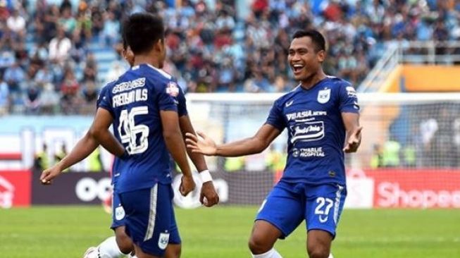 Sengit, PSIS Semarang Taklukkan Persela Lamongan 3-2

Baca Artikel