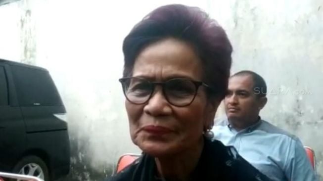 Miranda Goeltom Mengenang, Baim Wong Bikin Bangga Almarhumah Ibu