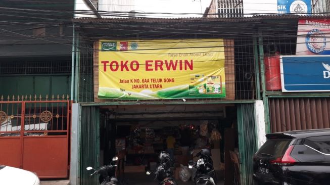 Belajar dari Toko Erwin, Tak Cari Untung di Tengah Wabah Virus Corona