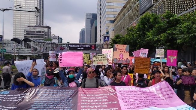 6 Tuntutan Kaum Perempuan di Peringatan Woman International Day 2020