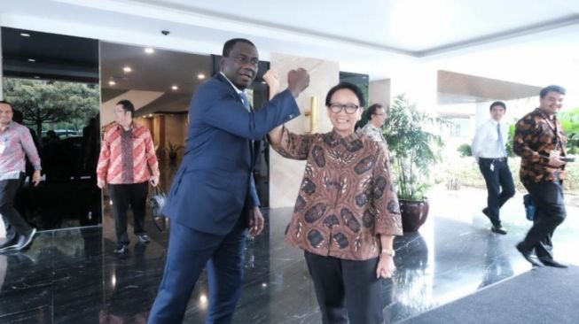 Menlu Retno: Lebih dari 1.600 Kasus Dihadapi WNI di Luar Negeri