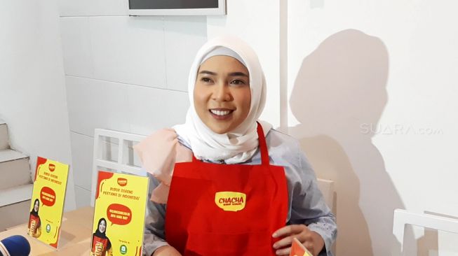 Fitri Tropika [Suara.com/Evi Ariska]