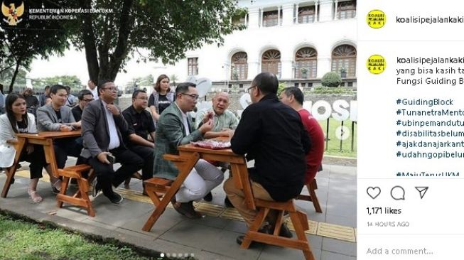 Ridwan Kamil ngopi bareng Menteri Teten Masduki. (Instagram/@kemenkopukm)