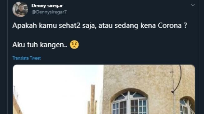 Status Twitter Denny Siregar. (Twitter/@Dennysiregar7)