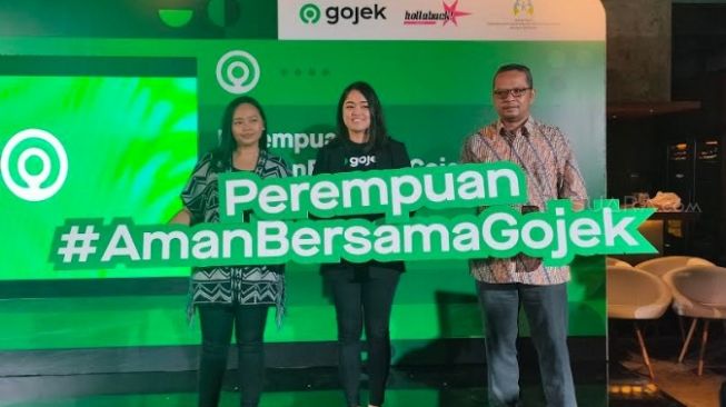 Perempuan #AmanBersamaGojek. (Suara.com/Frieda Isyana)