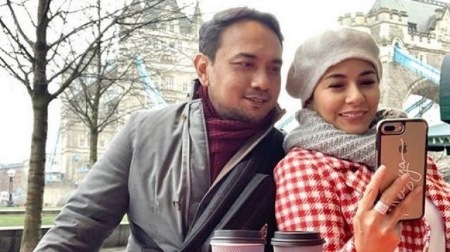 Jadi Mualaf, Bebi Romeo Mulai Belajar Khusyuk saat Salat