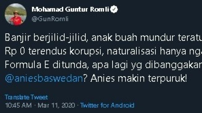 Guntur Romli sebut kinerja Anies makin terpuruk. (Twitter/@GunRomli)