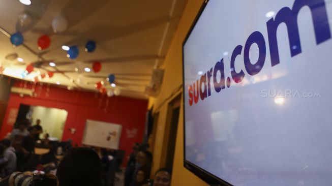 Suasana perayaan HUT ke-6 Suara.com di Jakarta, Rabu (11/3/2020), yang selain dihiasi peluncuran logo dan platform baru, juga diisi talkshow kesehatan serta dihibur sejumlah artis. [Suara.com / Angga Budhiyanto]