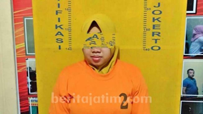 Modus Nyapu di Rumah Tetangga, Wanita Berhijab Maling Uang Buat Urus Cerai