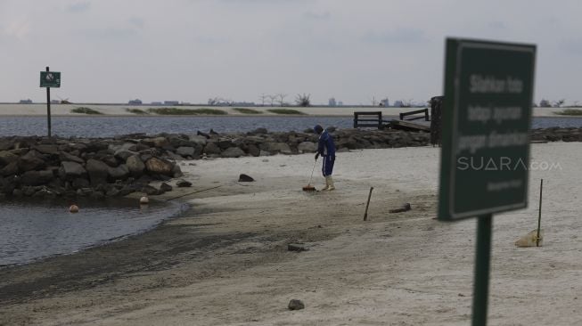 Pantai di Jakarta Akan Dibuka, Pemprov: Risiko Penularan Corona Lebih Kecil