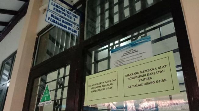 Tetap Gelar UNBK Saat Wabah Corona,  SMK N 1 Bantul Sediakan Hand Sanitizer