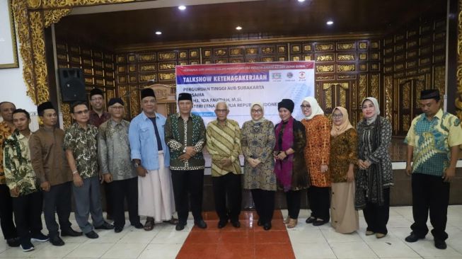 Menaker Dorong Perguruan Tinggi Percepat Peningkatan Kompetensi