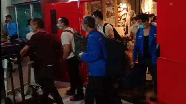 Video Viral Turis China Tiba di Bandara Kendari Diteriaki 'Corona Datang'