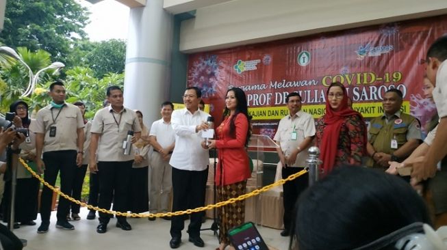 Yunarto Sindir Menkes Terawan: Seremoni Jamu-jamuan Nyebelin