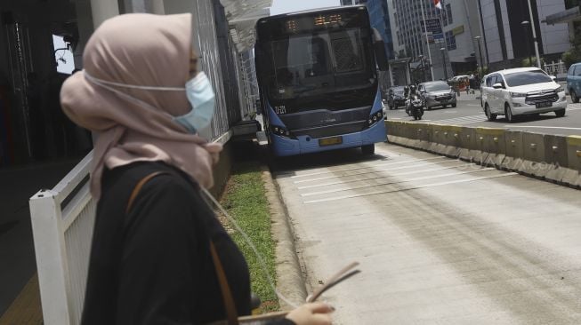 Anies Serukan Perkantoran di Jakarta Tutup, Perusahaan Ini Tetap Kerja