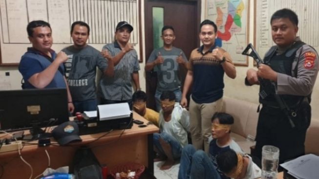 Empat Pelaku Ganjal ATM Ditangkap Saat Beraksi di Lebak