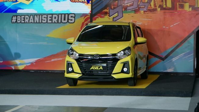 New Daihatsu Ayla diperkenalkan di Jakarta, Kamis (19/3/2020). [Suara.com/Manuel Jeghesta Nainggolan]