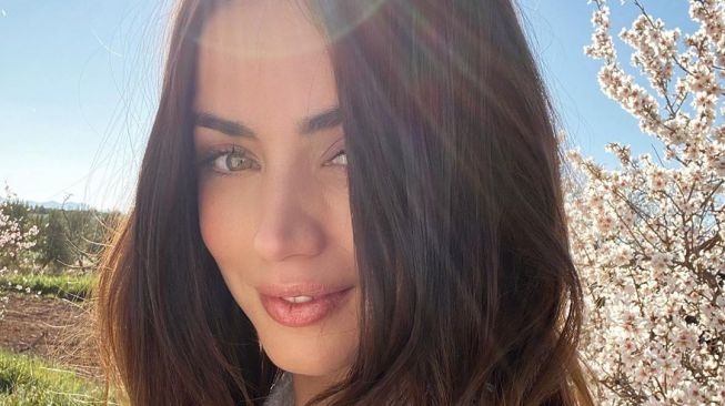 Profil Ana de Armas, Jadi Sorotan Usai Sebut Tak Perlu Ada James Bond Perempuan